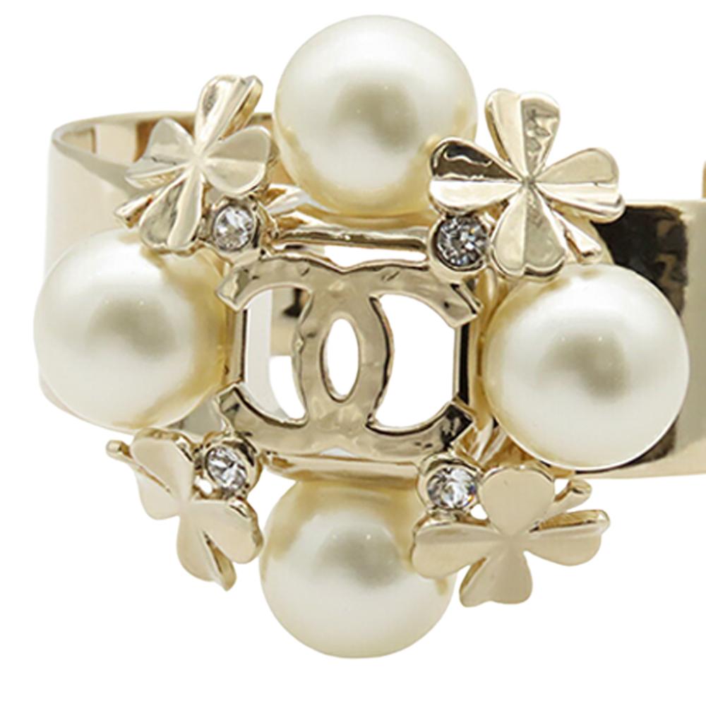 Chanel B Chanel Gold Gold Plated Metal CC Faux Pearl Clover Cuff Bracelet Italy