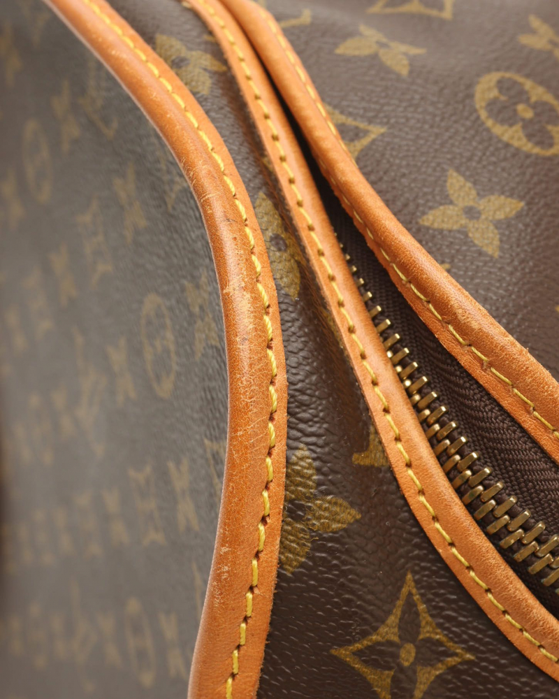 Louis Vuitton Monogram Sac Chasseur 55 Bag