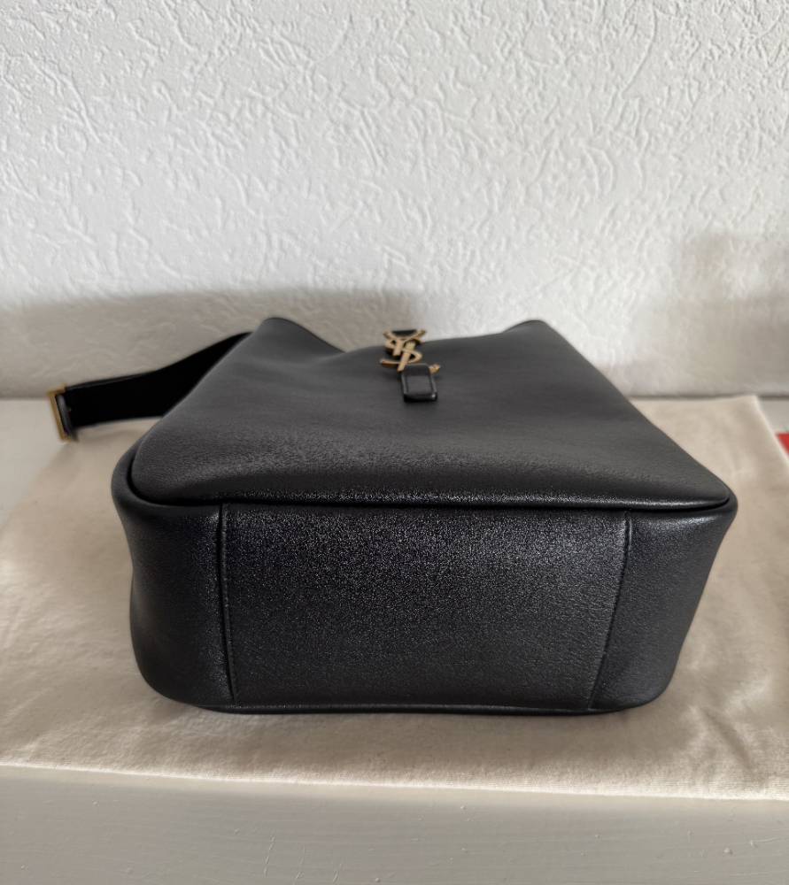 Saint Laurent Sac à bandoulière 'Le 5 à 7 Logo' pour Femmes