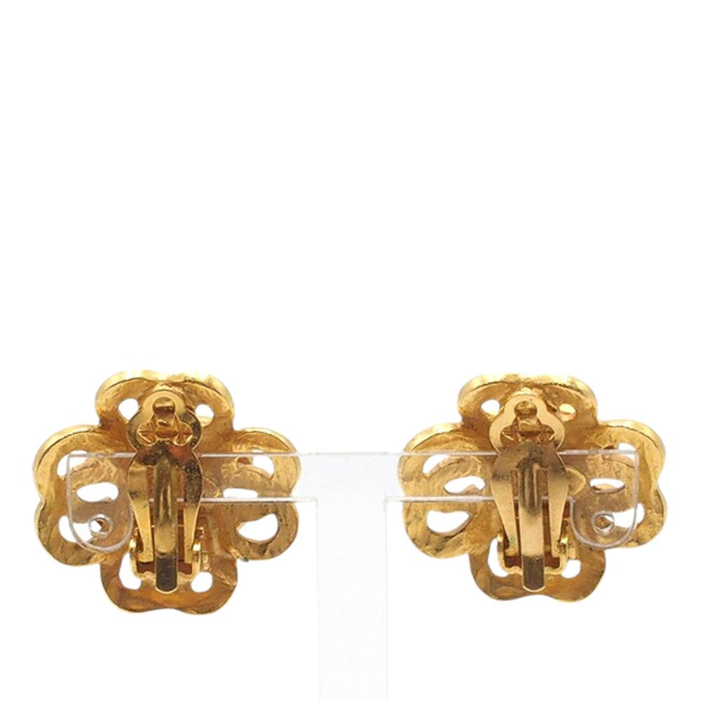 Chanel B Chanel Gold Gold Plated Metal CC Flower Clip On Earrings France