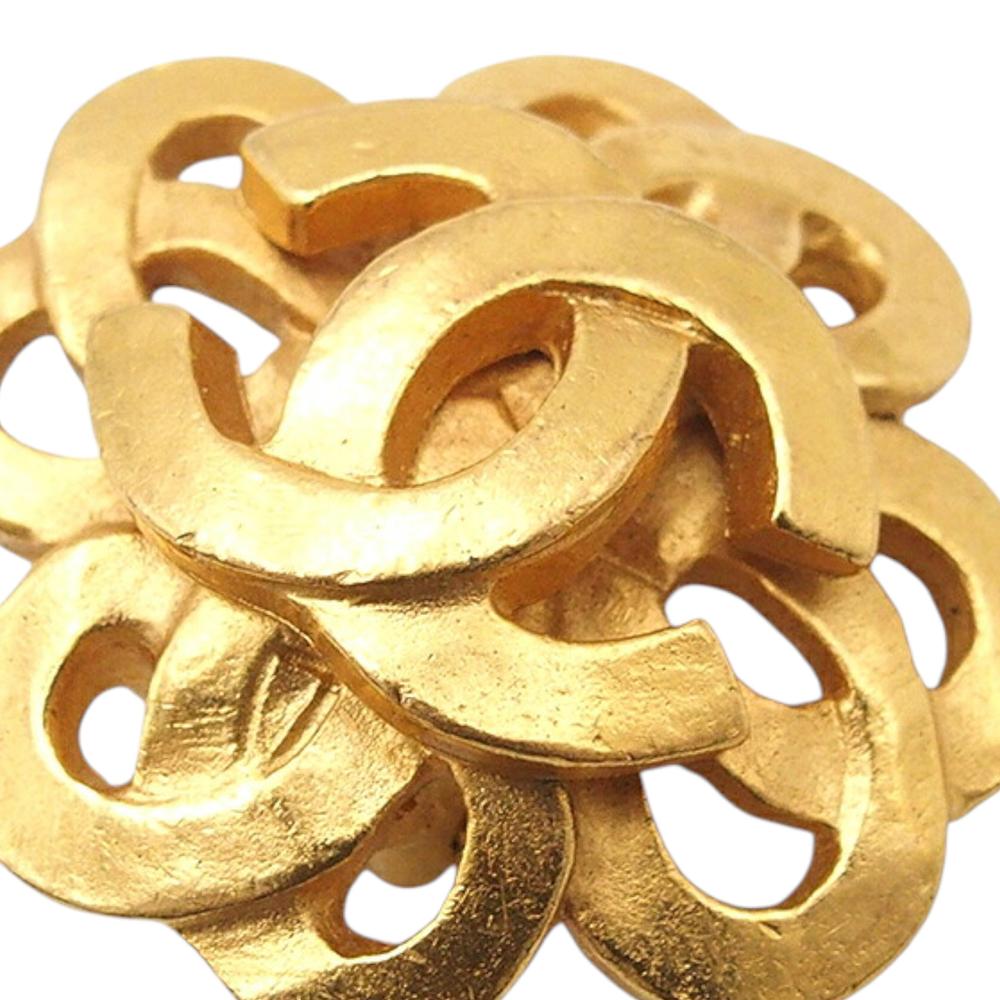 Chanel B Chanel Gold Gold Plated Metal CC Flower Clip On Earrings France