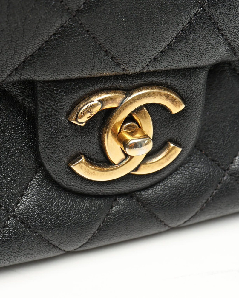 Chanel Trapezio Flap Bag