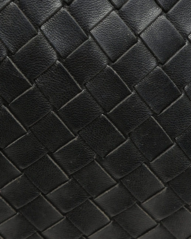 Bottega Veneta Medium Intrecciato Hobo Bag