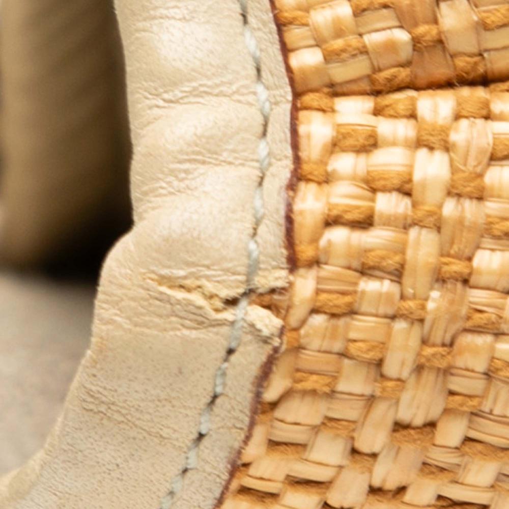 Gucci B Gucci Brown Raffia Natural Material Pelham Shoulder Bag Italy