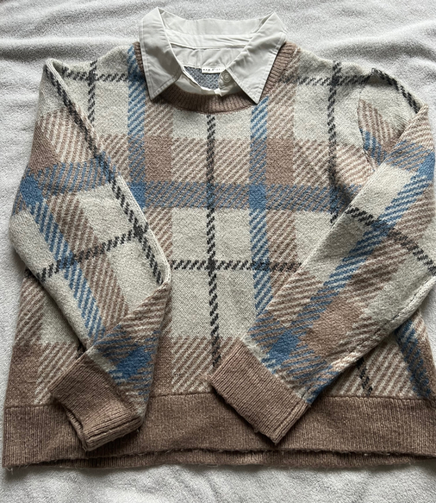 Max Studio Sweater