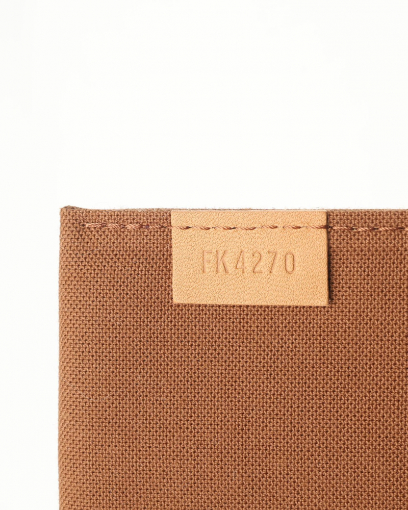 Louis Vuitton Petit Sac Plat