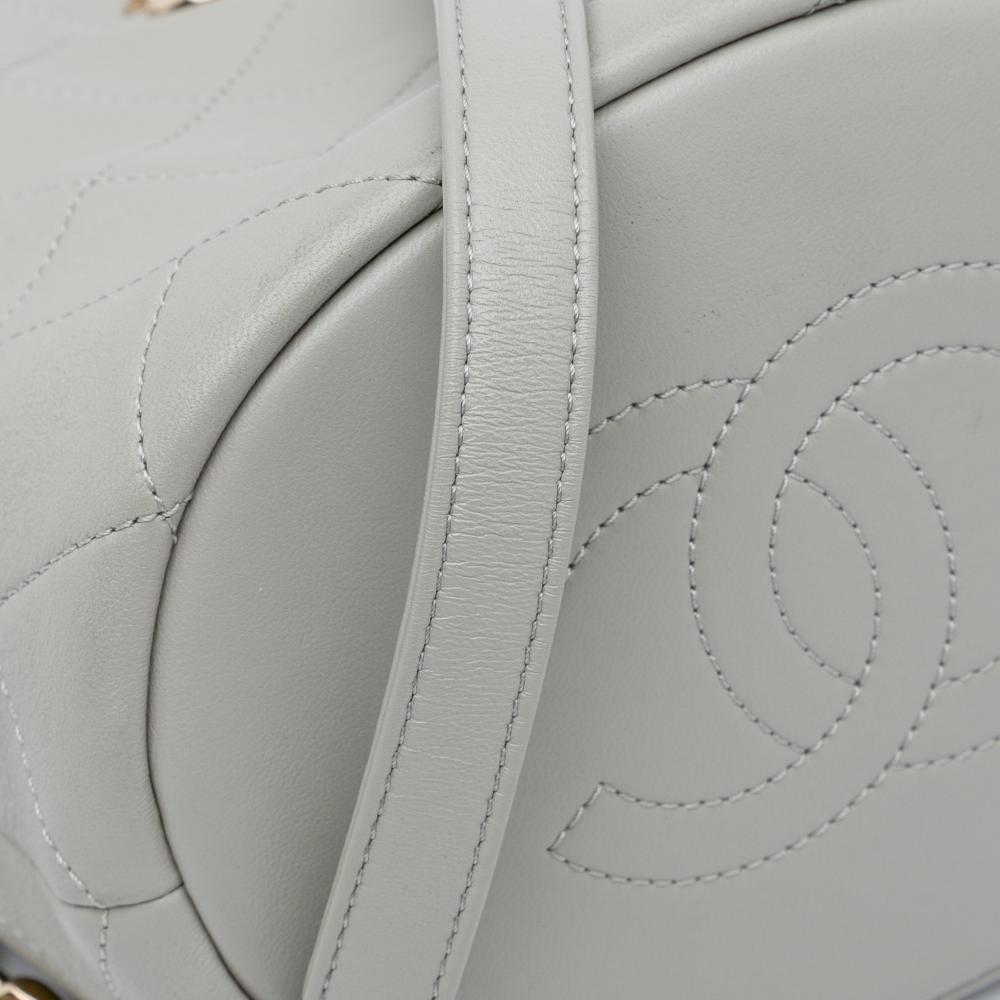 Chanel AB Chanel Gray Calf Leather CC Quilted skin Resin Bi-Color Chain Bucket Bag Italy