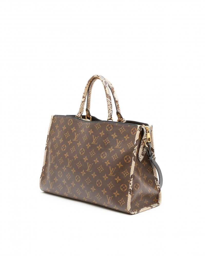 Louis Vuitton Monogram Popincourt MM Bag