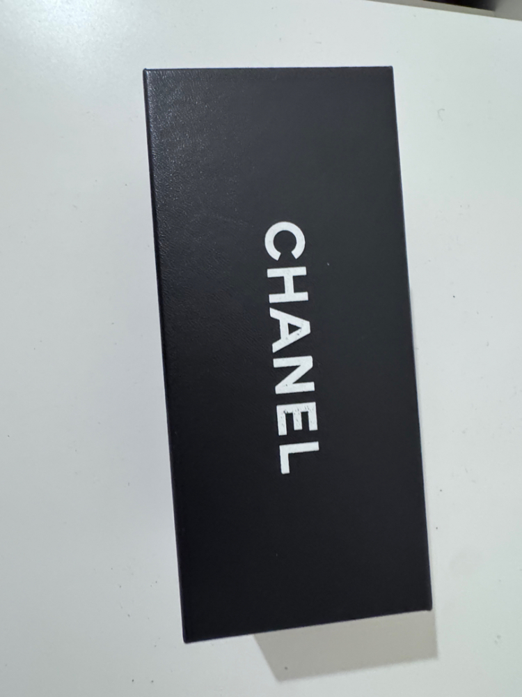 Chanel Black magnet