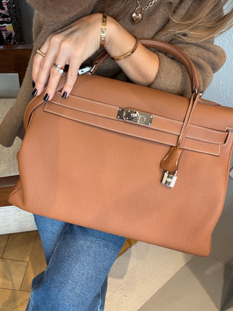 Hermès Kelly 40 Gold Togo Leather and Palladium Hardware