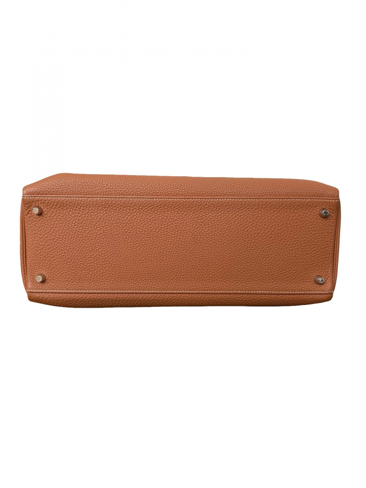 Hermès Kelly 40 Gold Togo Leather and Palladium Hardware