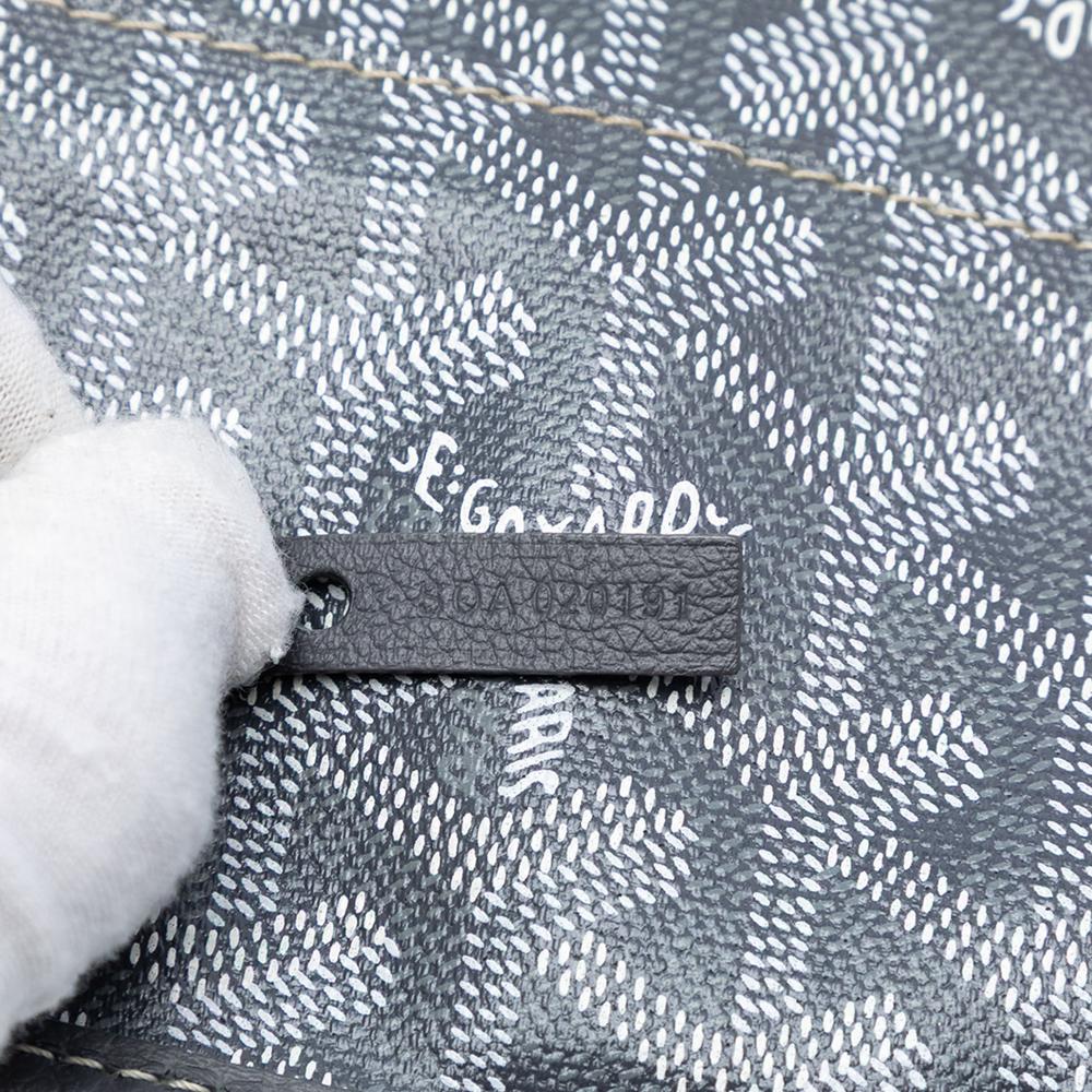 Goyard B Goyard Gray Light Gray Coated Canvas Fabric Goyardine Saint Louis PM France