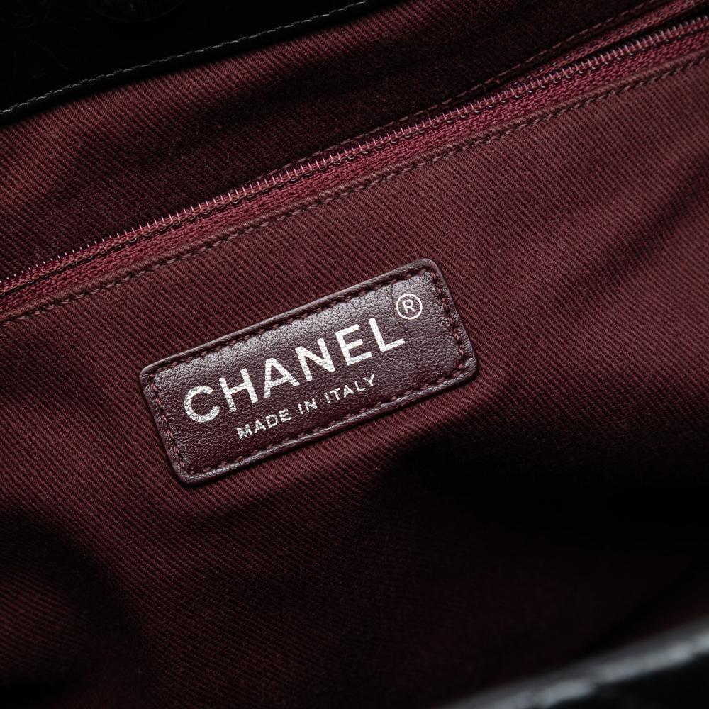 Chanel B Chanel Black Calf Leather Large Quilted Glazed skin Duo Color Tote Italy