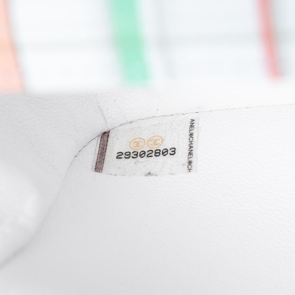 Chanel AB Chanel Green Light Green Calf Leather Mini Rectangular Classic Printed skin Single Flap France