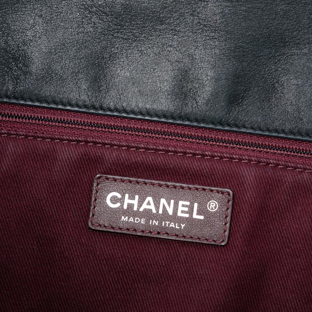 Chanel B Chanel Green Dark Green Calf Leather Jumbo Iridescent skin In The Mix Flap Italy