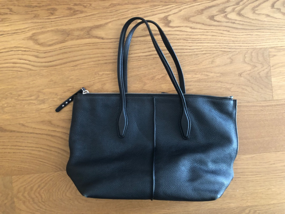 Tods Black Leather shoulder bag
