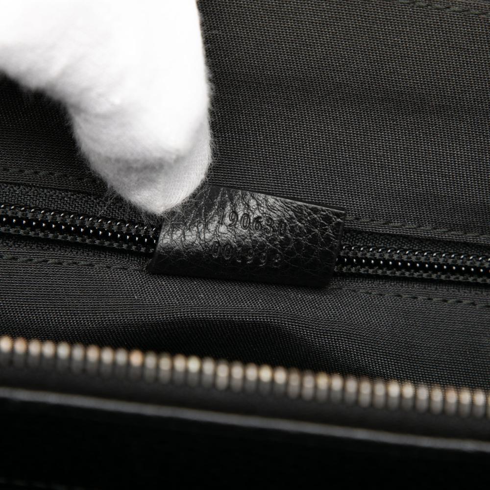 Gucci B Gucci Black Nylon Fabric GG Executive Business Bag Italy