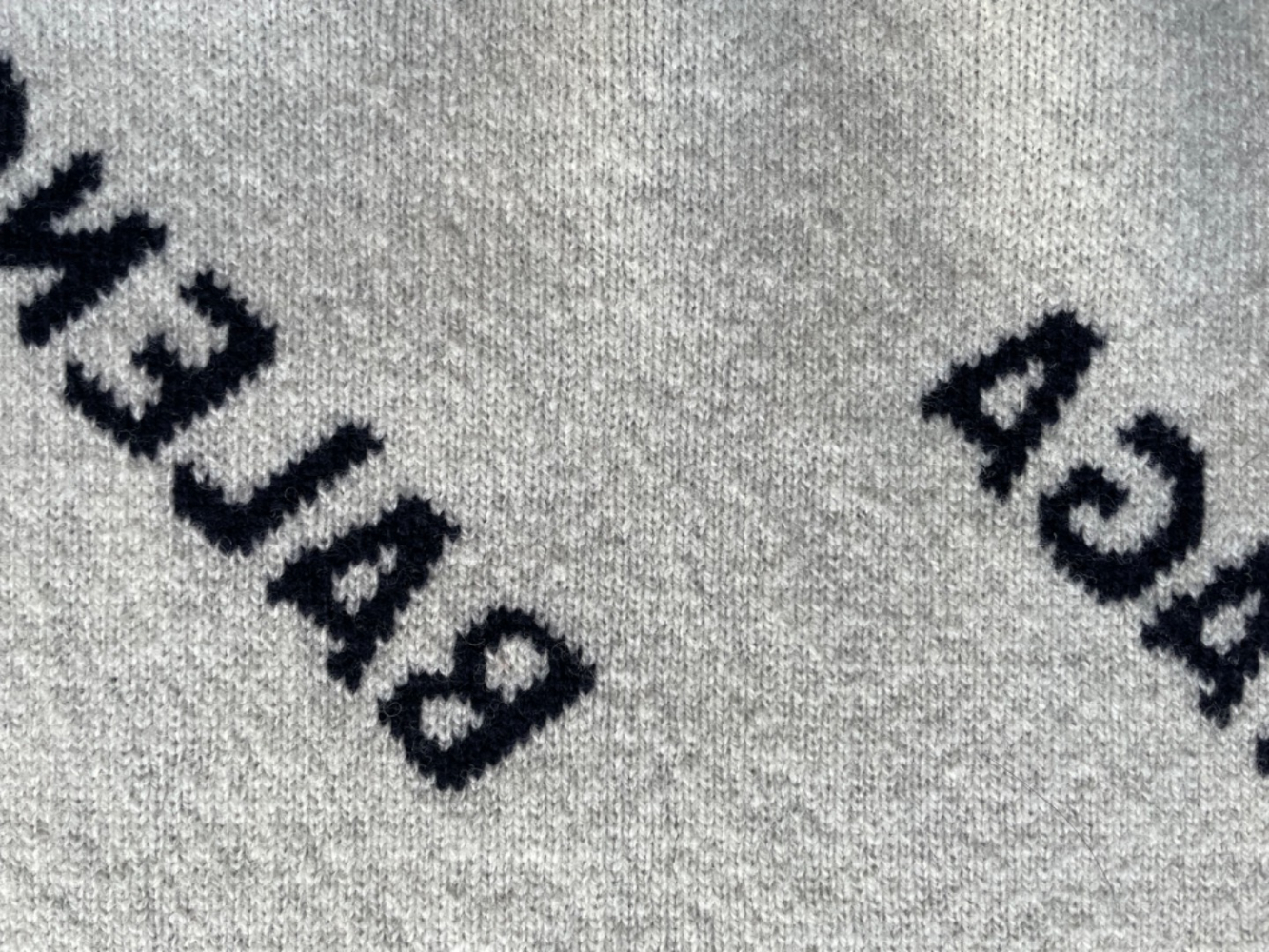 Balenciaga XL wool scarf All Over Logo NEW