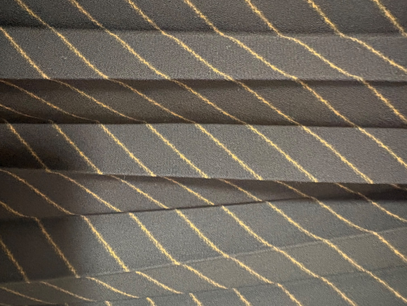 Opus Midi-Rock mit Falten