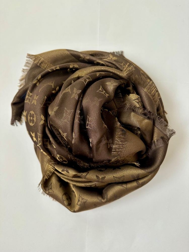 Louis Vuitton Châle monogramme
