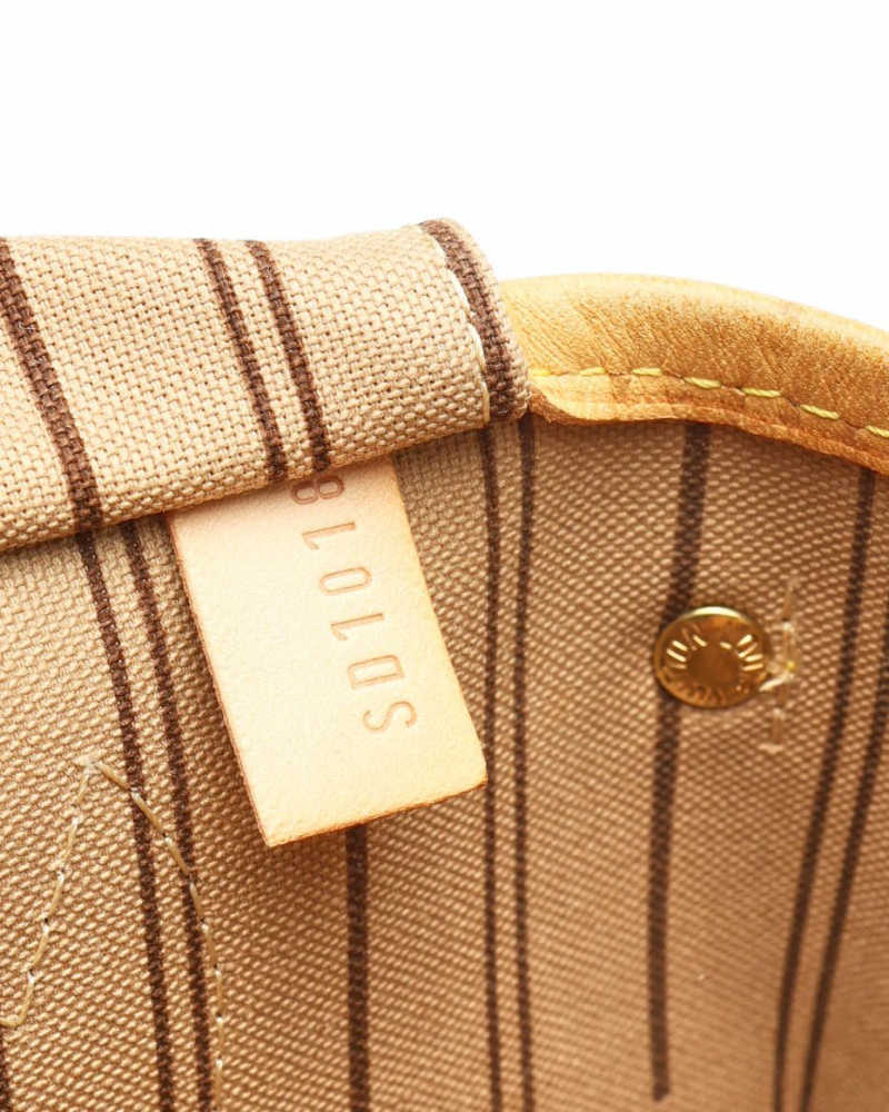 Louis Vuitton Monogram Neverfull PM Tote Bag