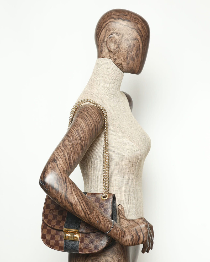 Louis Vuitton Damier Ebene Wight Bag