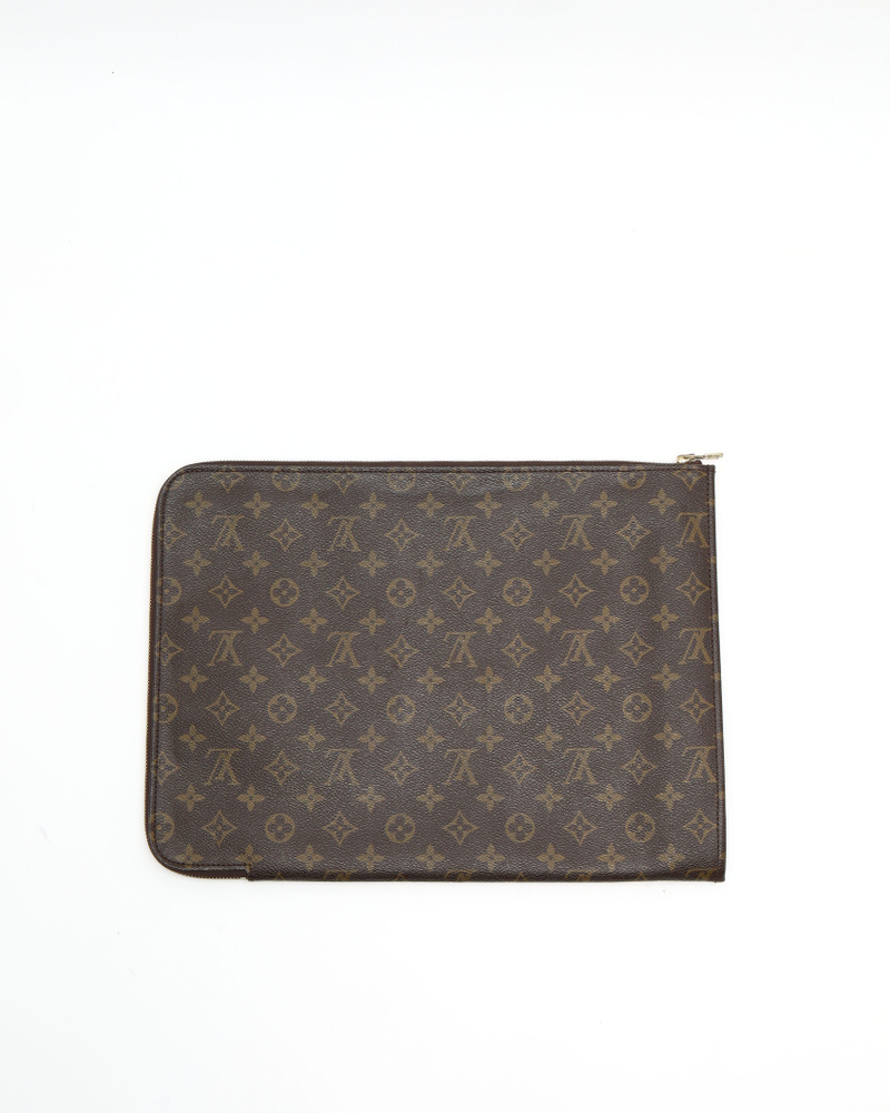 Louis Vuitton Monogram Laptop Case, size 17-Inch