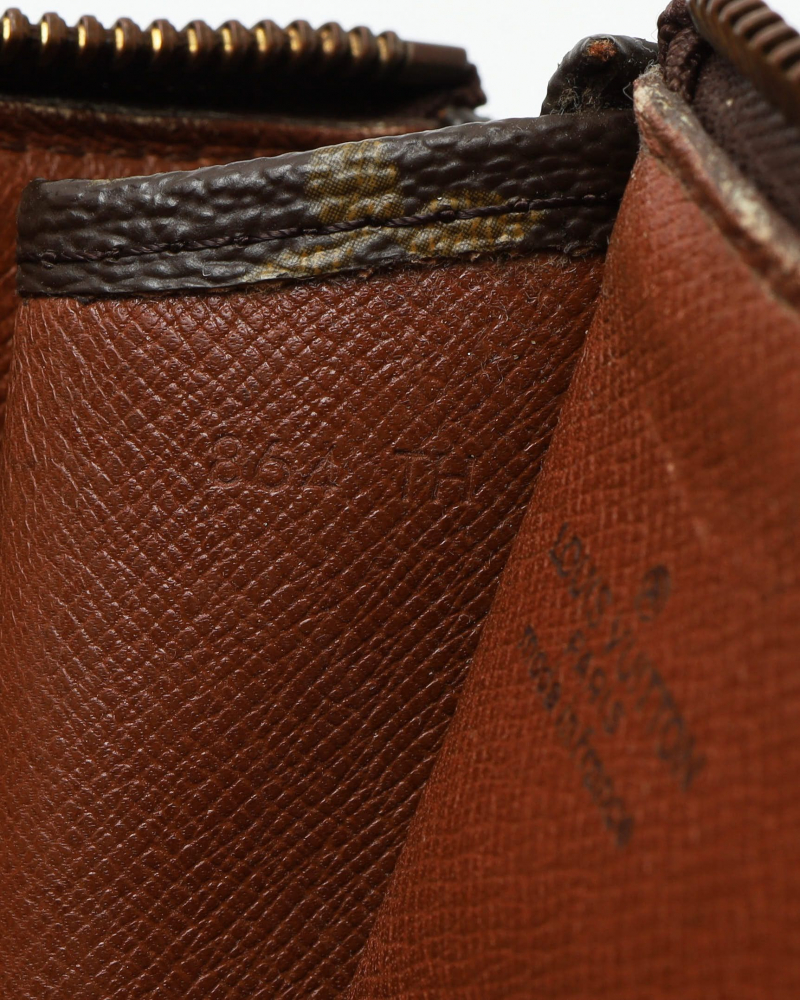 Louis Vuitton Monogram Laptop Case, size 14-Inch