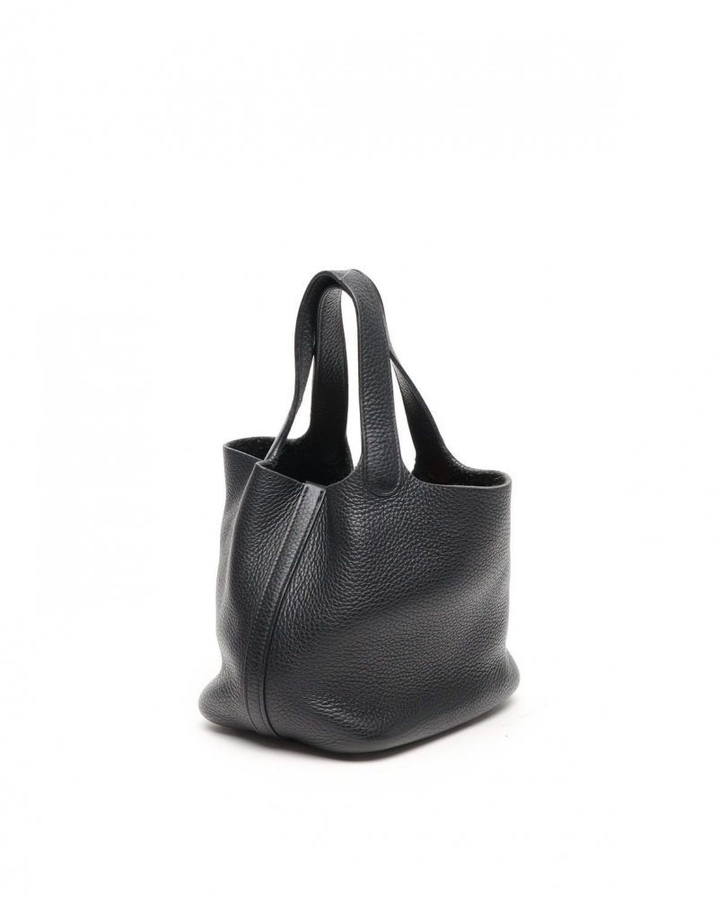 Hermès Clemence Picotin 18 Bag