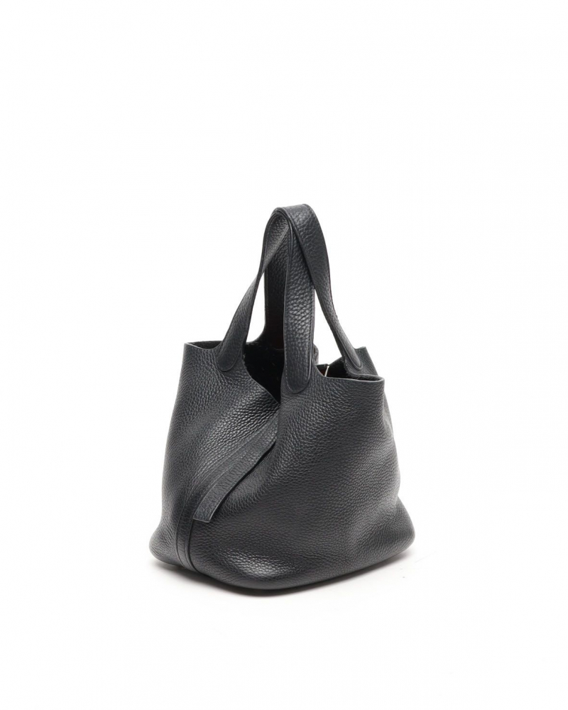 Hermès Clemence Picotin 18 Bag