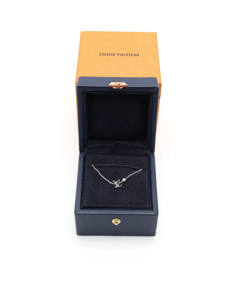 Louis Vuitton Idylle Blossom 18kt White Gold and 0,03ct Diamond Necklace