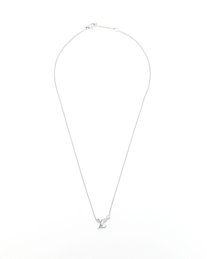 Louis Vuitton Idylle Blossom 18kt White Gold and 0,03ct Diamond Necklace