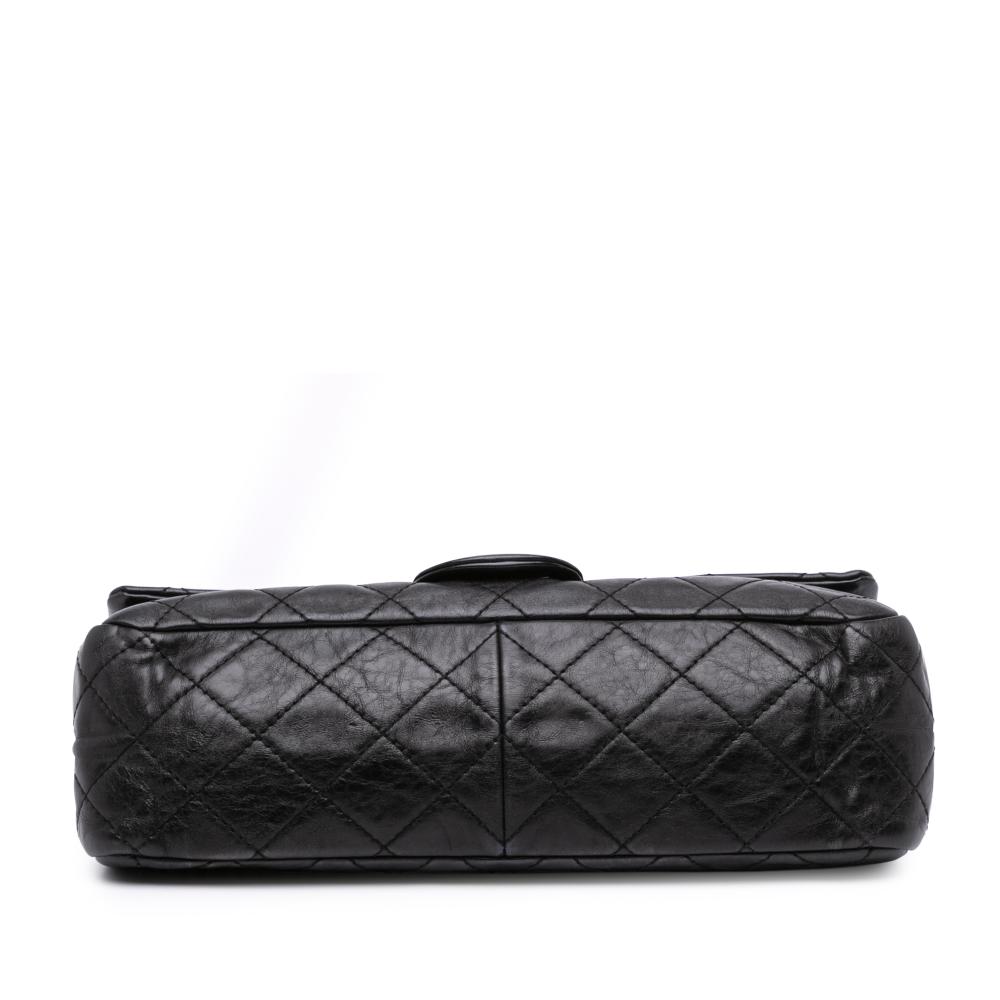 Chanel B Chanel Black Calf Leather Reissue 2.55 Aged skin Double Flap 227 Italy