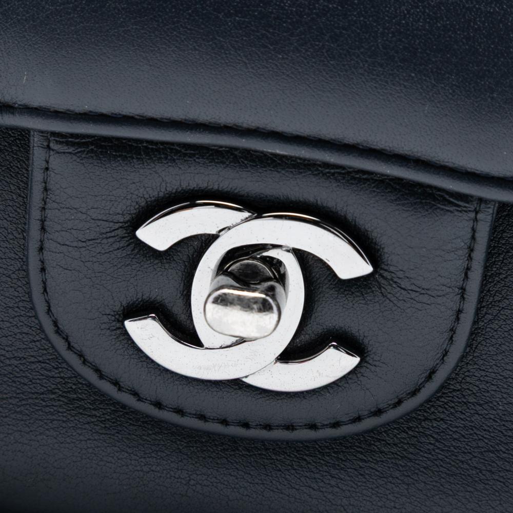 Chanel B Chanel Black Calf Leather Medium Smooth skin Pure Double Flap France