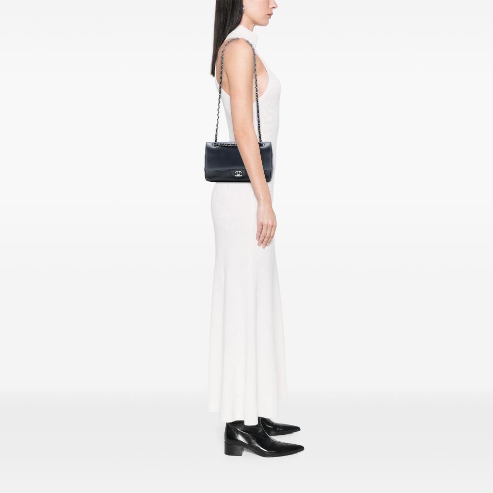 Chanel B Chanel Black Calf Leather Medium Smooth skin Pure Double Flap France