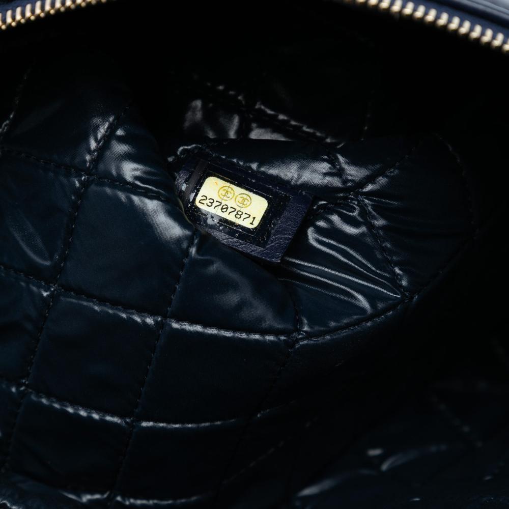 Chanel Blue Medium Quilted Lambskin Double Stitch Tassel O Case Clutch Italy