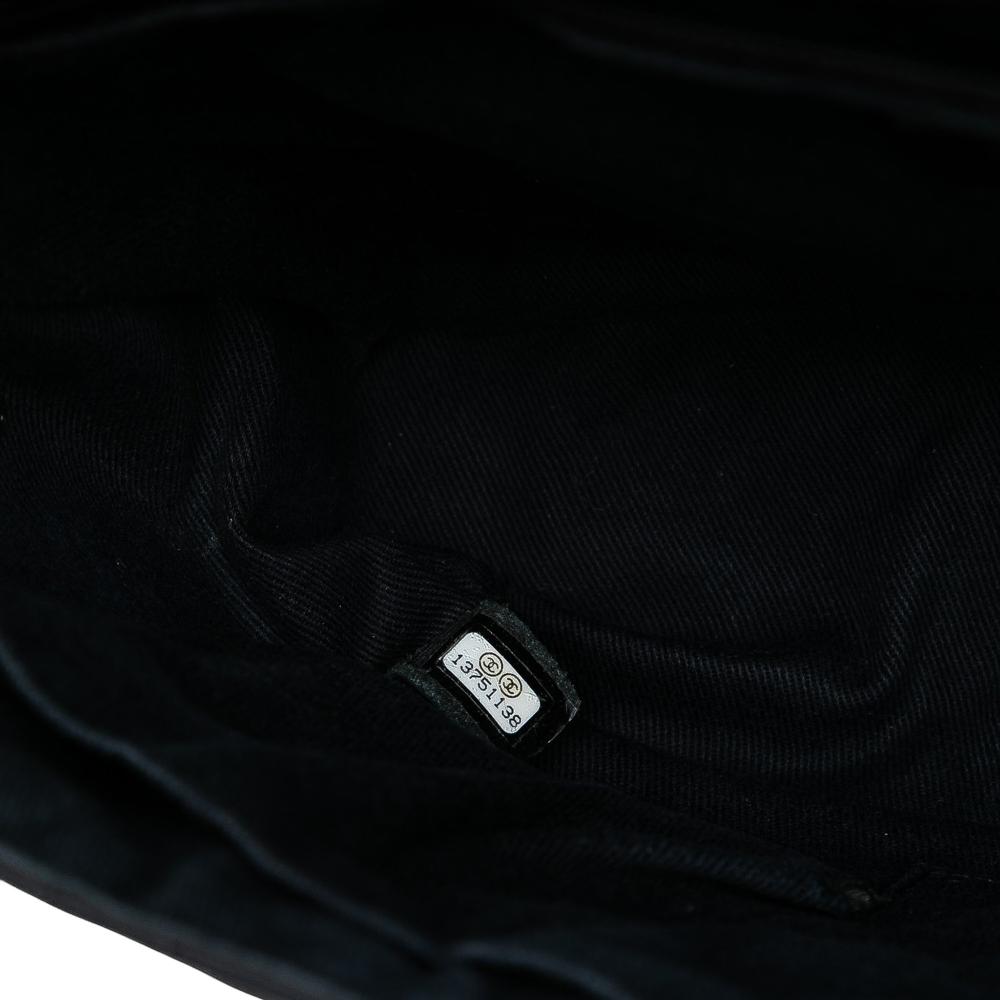 Chanel B Chanel Black Calf Leather Quilted skin Reissue 2.55 Easy Messenger Flap France