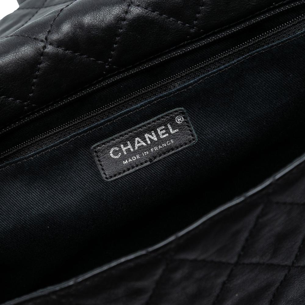 Chanel B Chanel Black Calf Leather Quilted skin Reissue 2.55 Easy Messenger Flap France