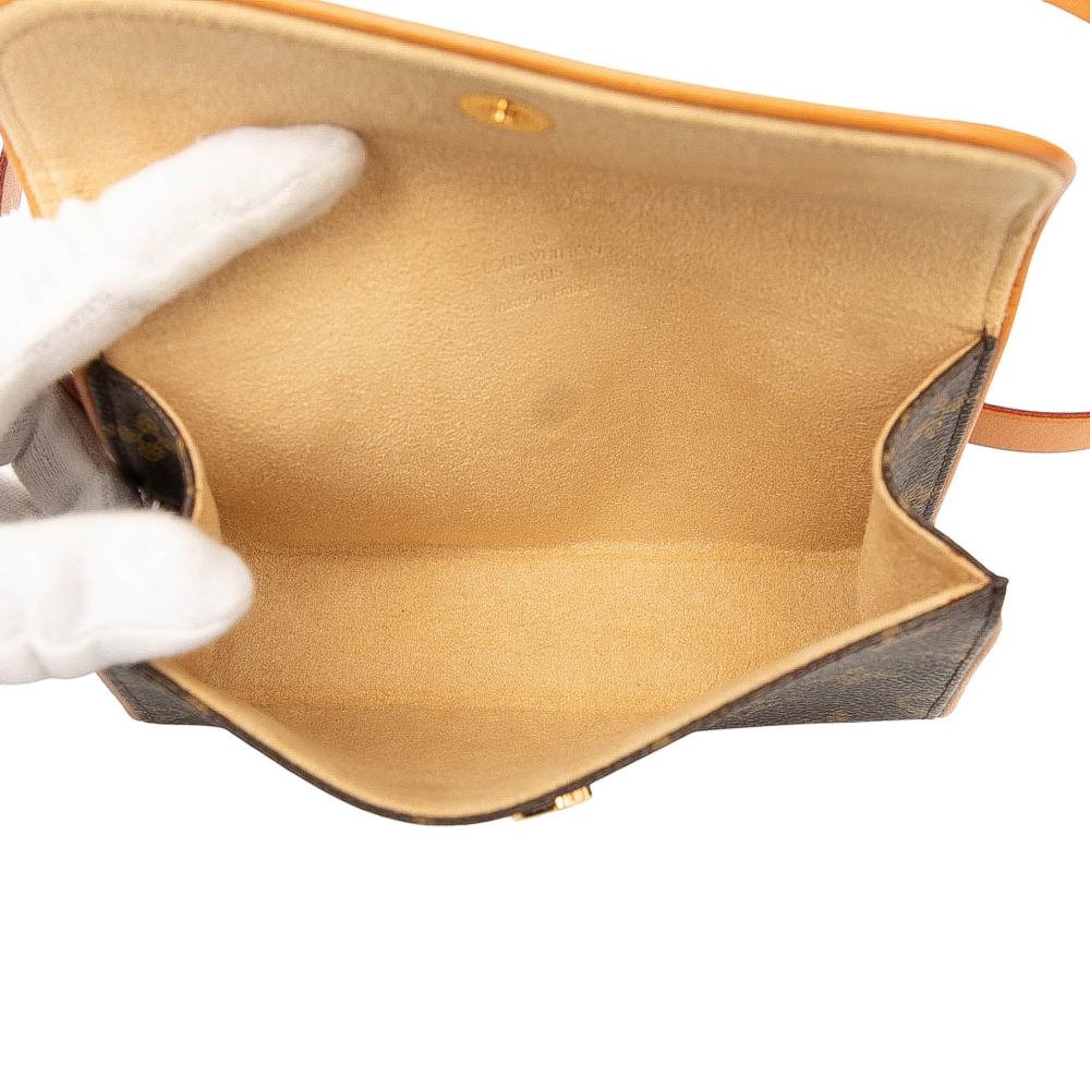 Louis Vuitton B Louis Vuitton Brown Monogram Canvas Fabric Monogram Pochette Florentine France