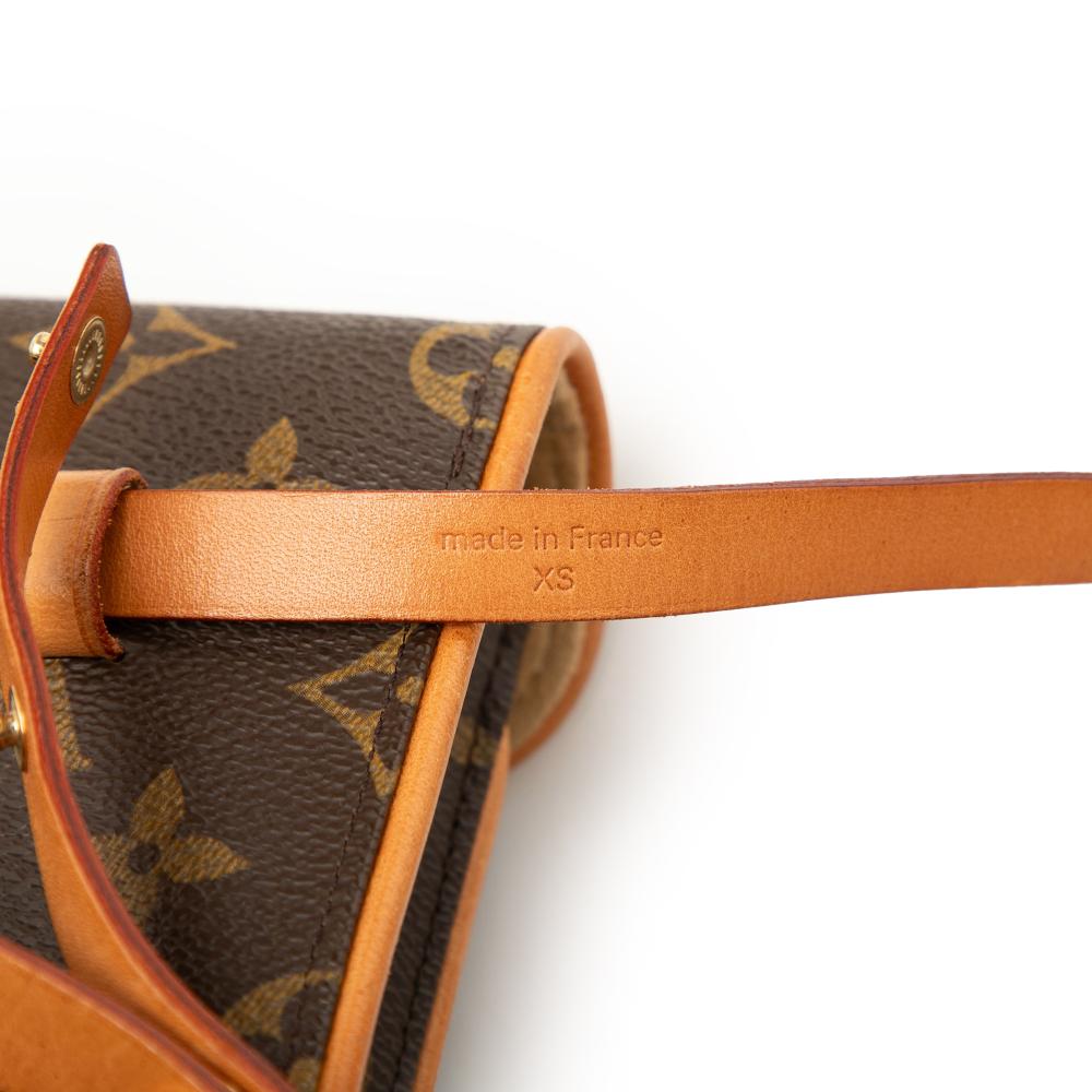 Louis Vuitton B Louis Vuitton Brown Monogram Canvas Fabric Monogram Pochette Florentine France