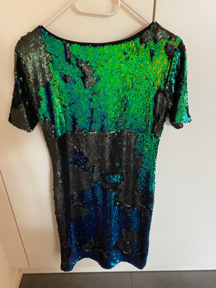 Ana Alcazar Pailettenkleid