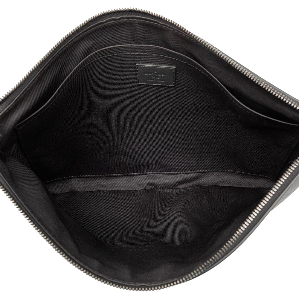 Louis Vuitton B Louis Vuitton Black Calf Leather Monogram Shadow Discovery Pochette Spain