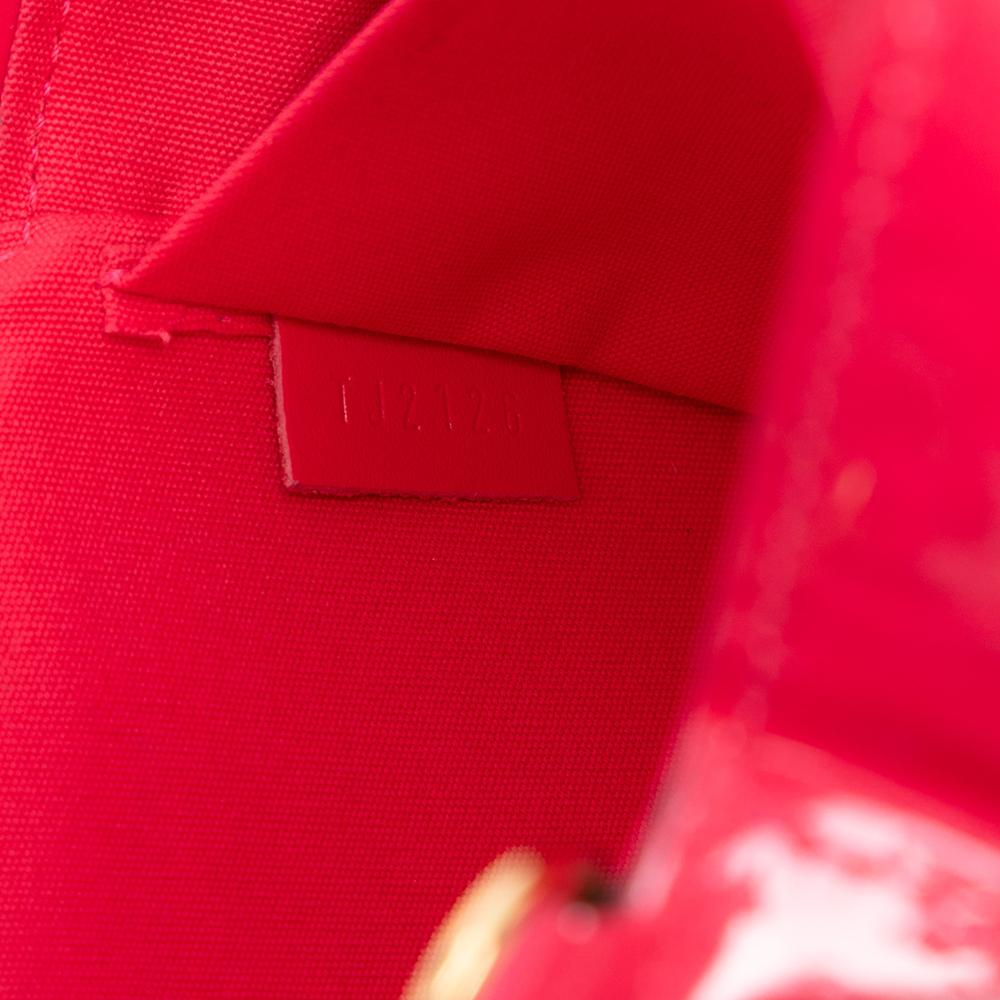 Louis Vuitton AB Louis Vuitton Pink Hot Pink Vernis Leather Leather Monogram Vernis Pochette Felicie France