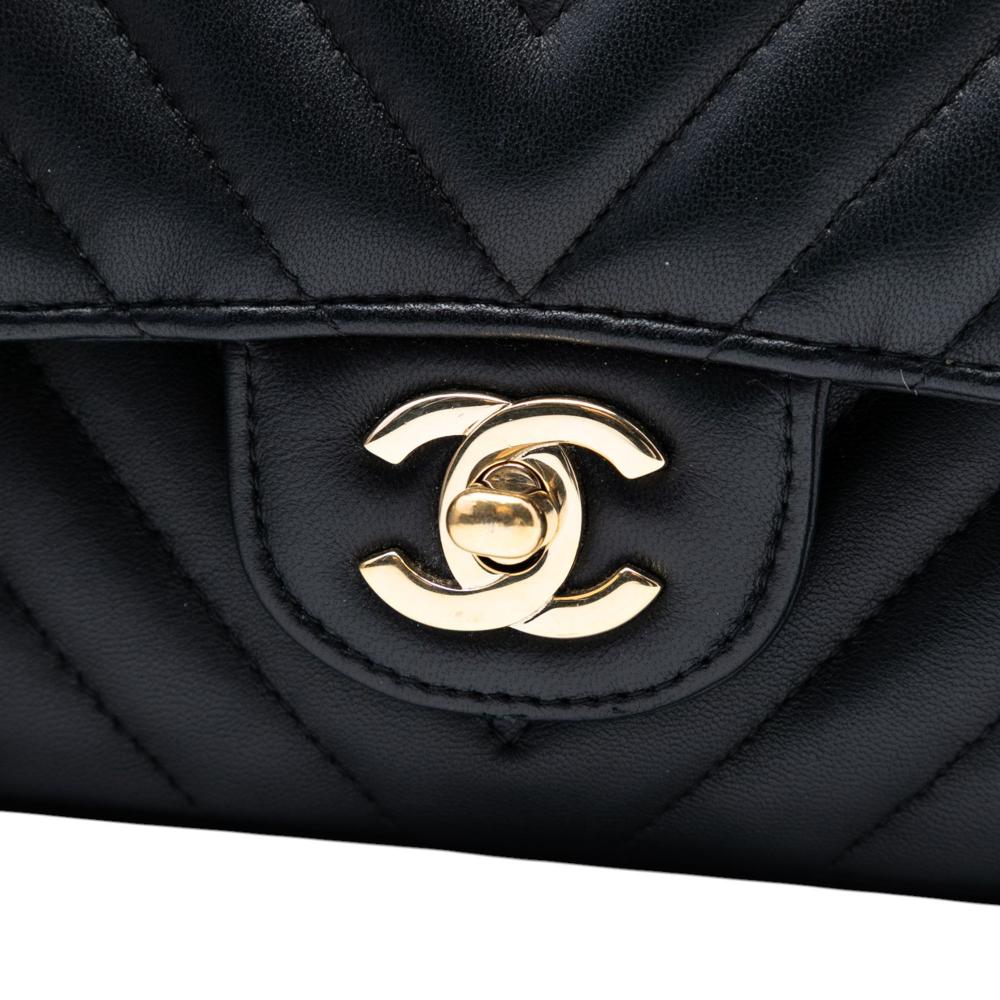Chanel B Chanel Black Lambskin Leather Leather Medium Classic Chevron Lambskin Double Flap France