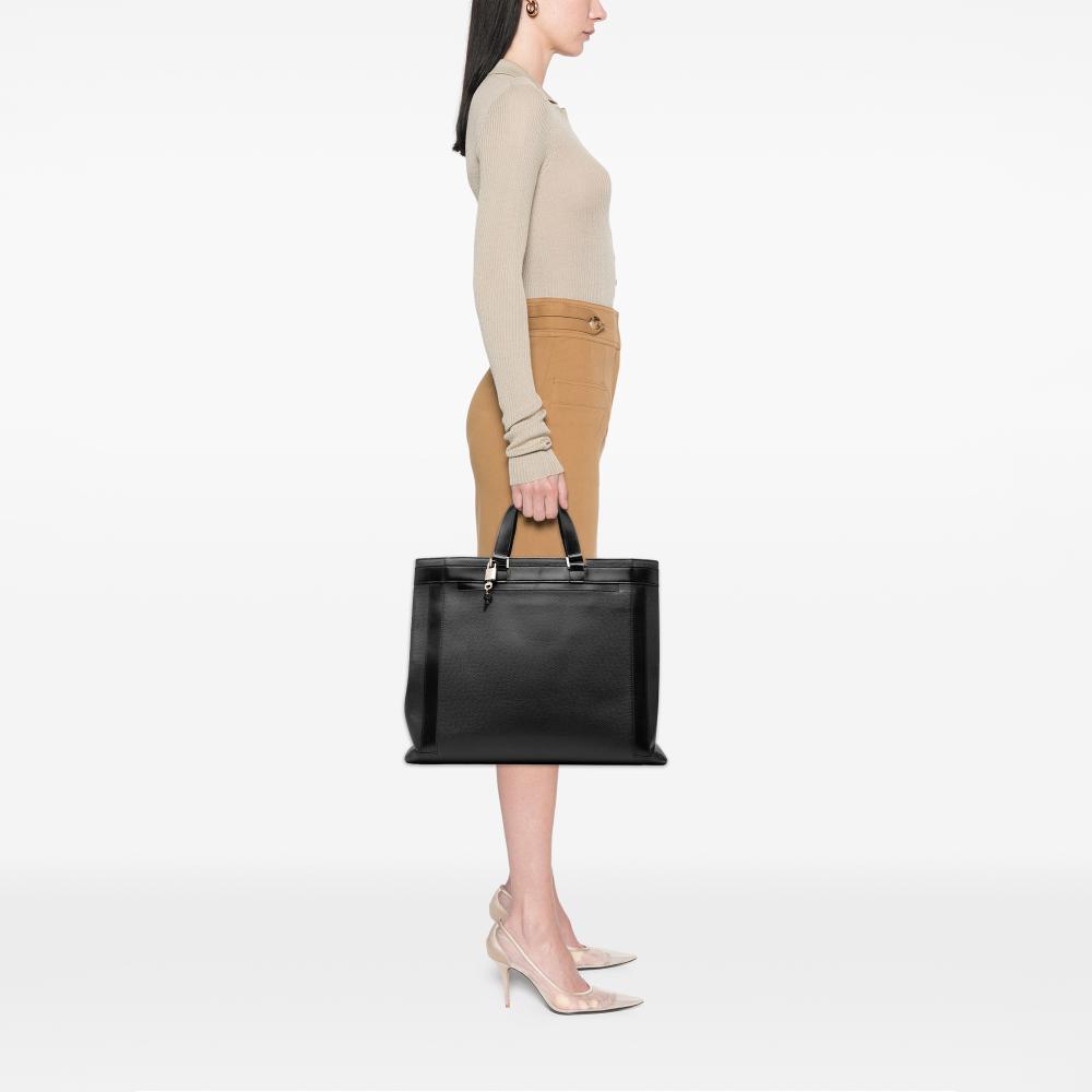 Louis Vuitton B Louis Vuitton Black Taiga Leather Leather Taiga Kasbek GM France