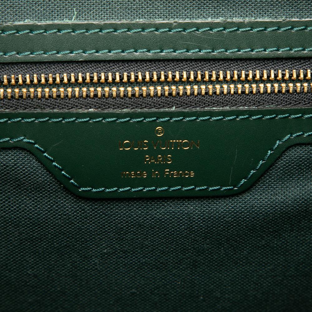Louis Vuitton B Louis Vuitton Green Dark Green Taiga Leather Leather Taiga Cassiar France