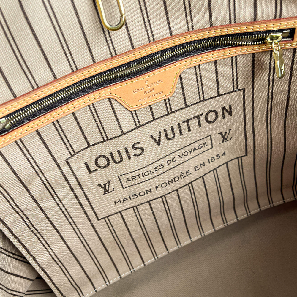 Louis Vuitton Neverfull MM Canvas Game On Shopper Shoulder Bag Brown