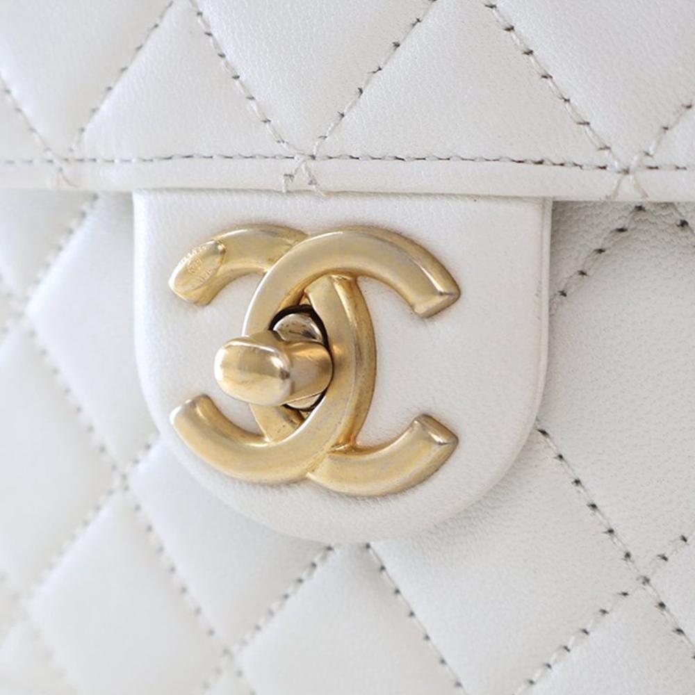 Chanel AB Chanel White Lambskin Leather Leather Small Quilted Lambskin Chic Pearls Flap Italy