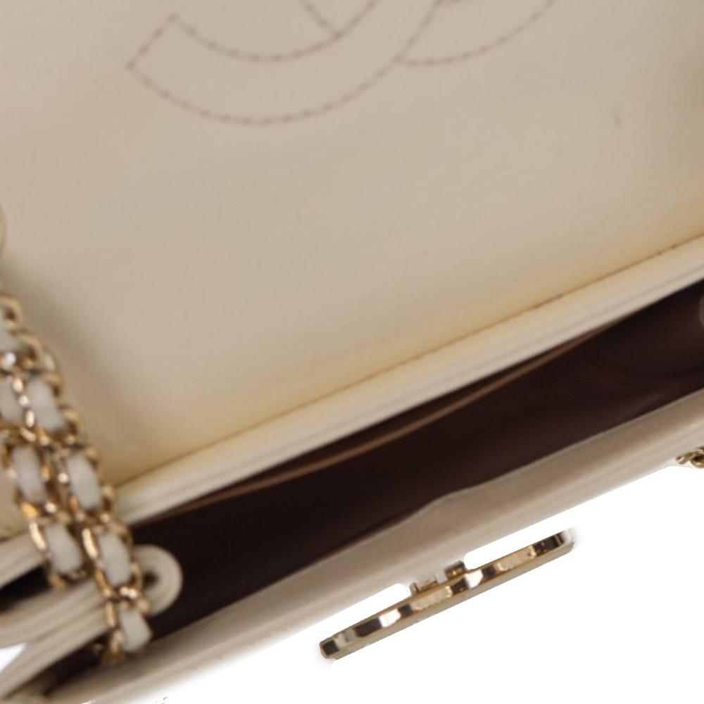 Chanel AB Chanel White Ivory Sheepskin Leather Leather Small CC Chevron Sheepskin Subtle Flap Italy