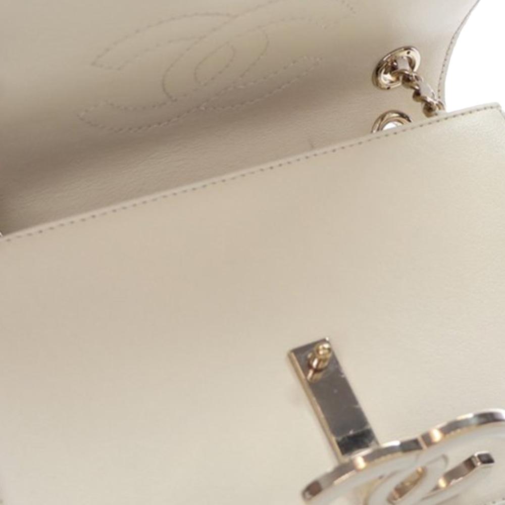Chanel AB Chanel White Ivory Sheepskin Leather Leather Small CC Chevron Sheepskin Subtle Flap Italy